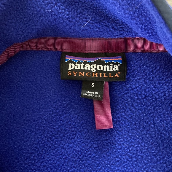 Patagonia Synchilla, Men’s Small, Blue and Yellow Sweatshirt - Picture 2 of 5